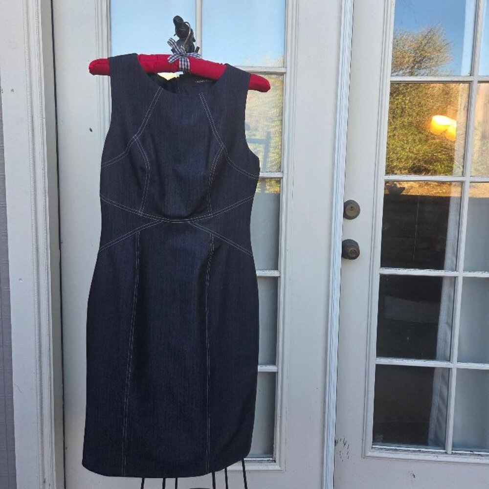 IVANKA TRUMP Gray Denim Business Casual Sheath Dress Size 4